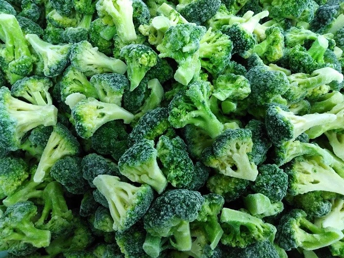 Frozen broccoli florets product display Frozen broccoli florets product display